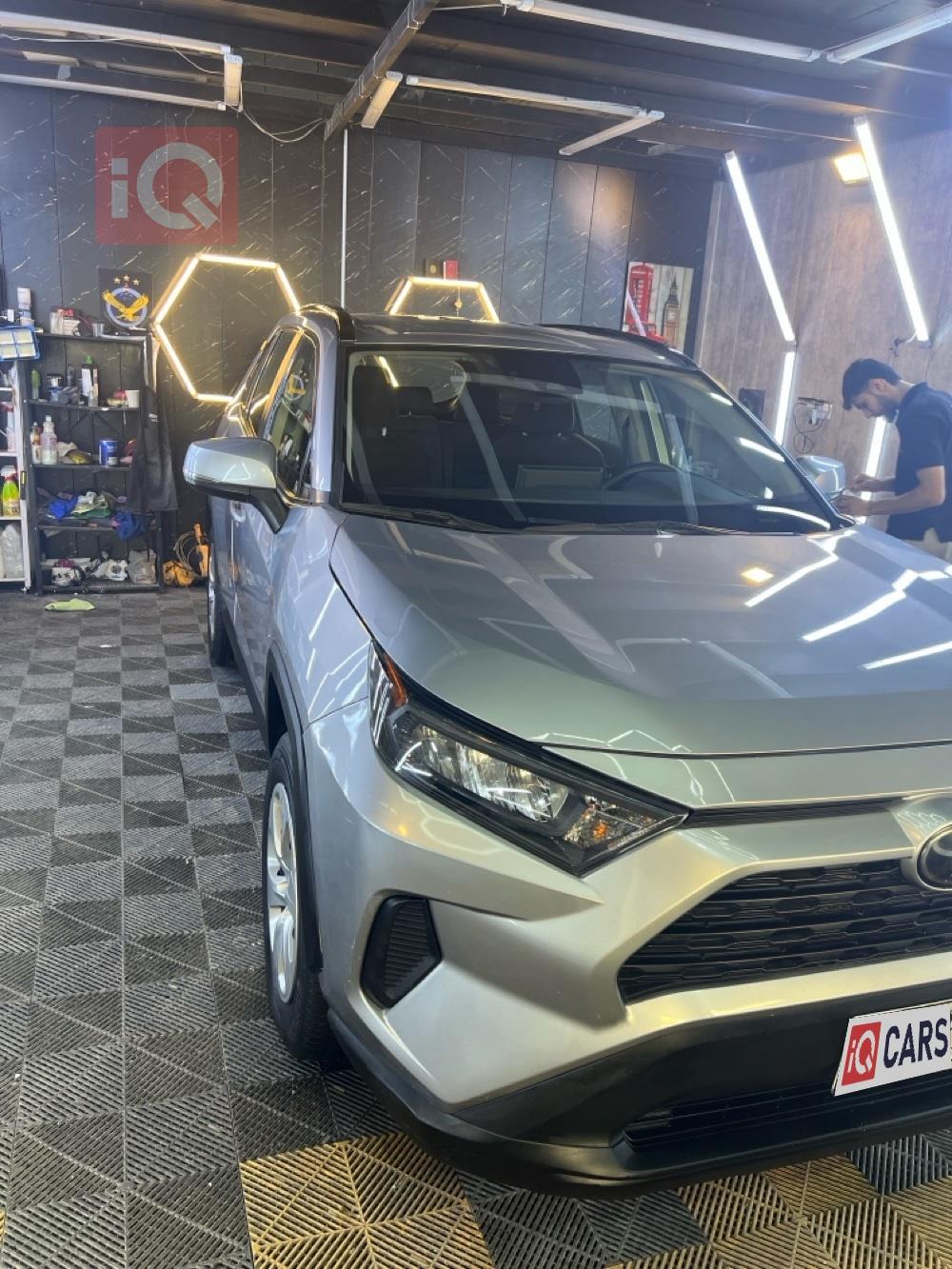 تويوتا راف 4